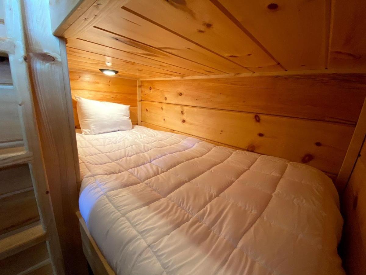 B3 New Awesome Tiny Home With Ac Mountain Views Minutes To Skiing Hiking Attractions Carroll 외부 사진